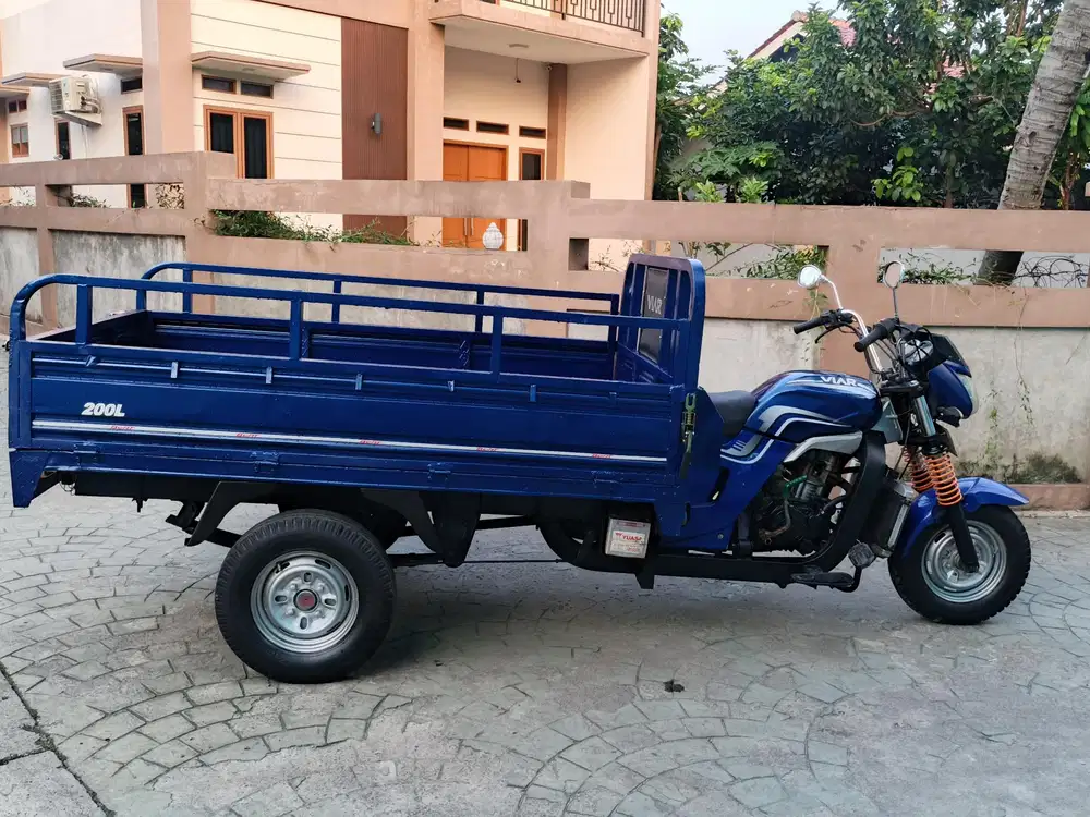 Viar karya 200 CC long 2017 stater tokcer halus mulus terawat