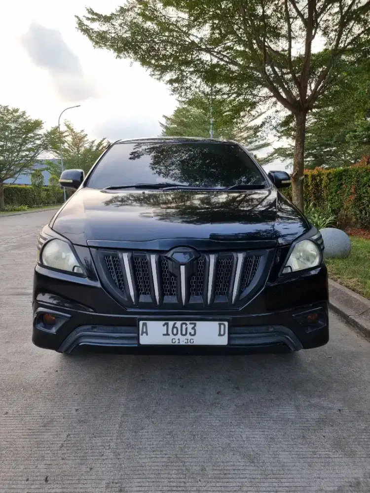 INNOVA DISEL AT 2014 TANGAN PERTAMA DARI BARU