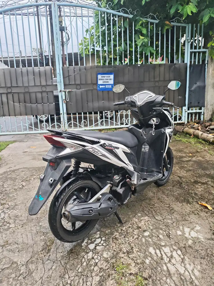 (forsale) Vario KZR 125cc Pajak Hidup