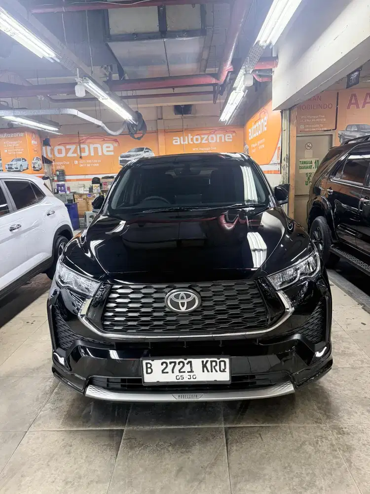 Toyota Innova Zenix Hybrid 2025 modelista