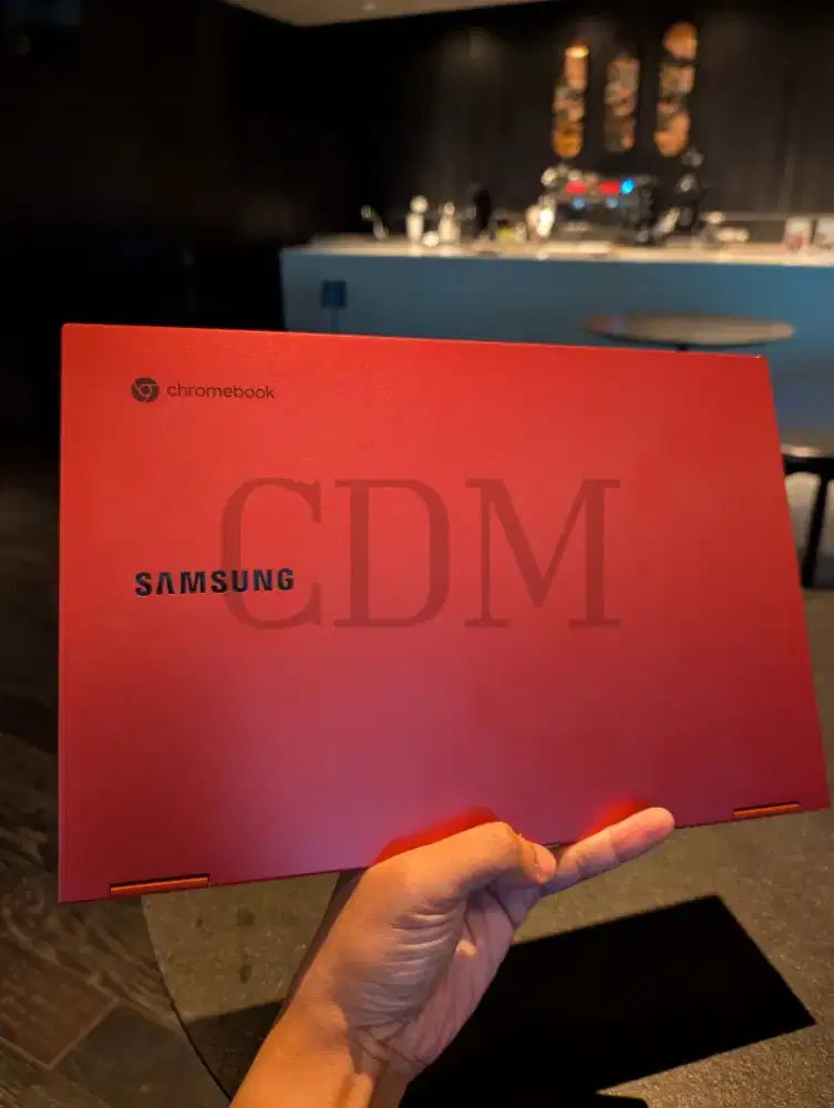 Samsung Galaxy Chromebook 8/256 ( Super Rare)