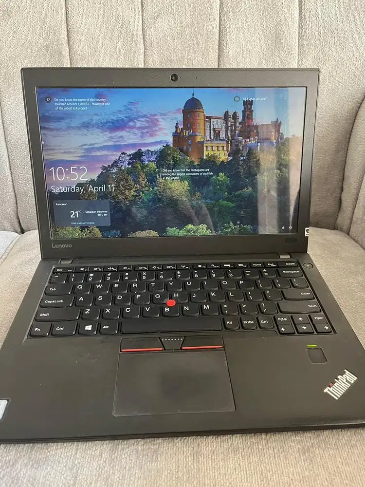 Laptop Lenovo ThinkPad X260 Core i5 Gen6 RAM 8GB SSD 256GB