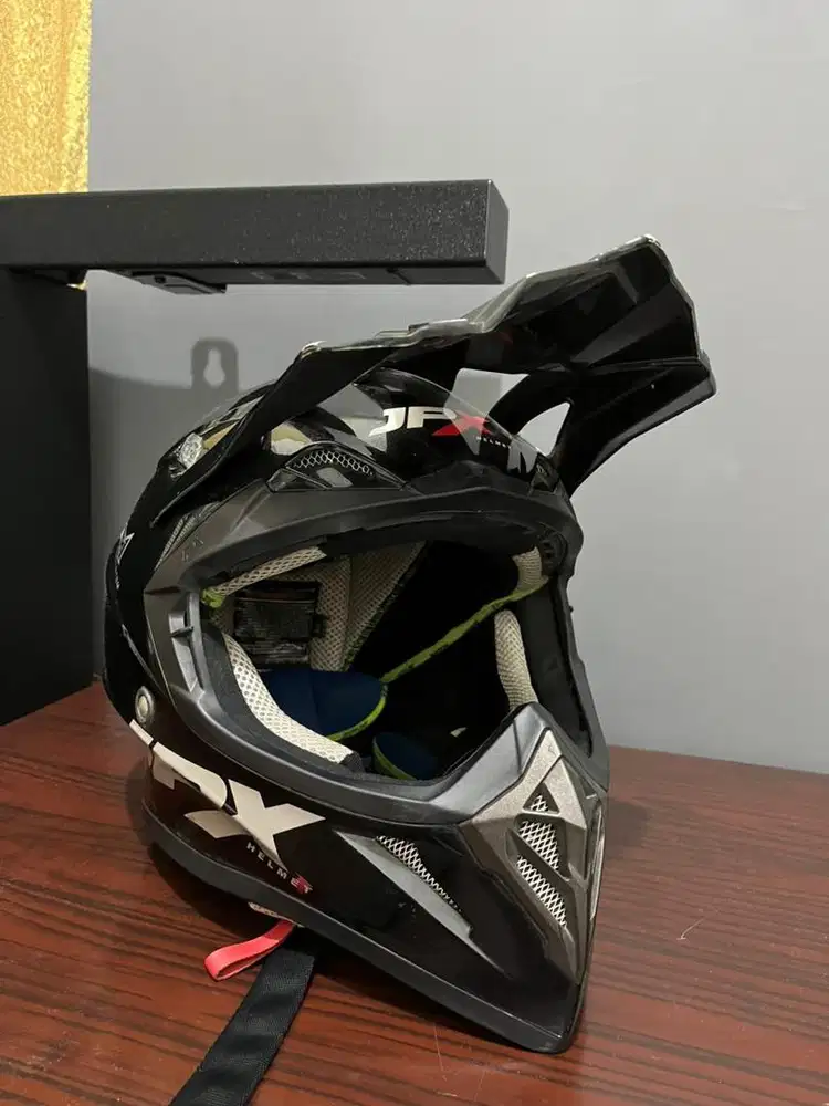 Helm jpx ukuran xl