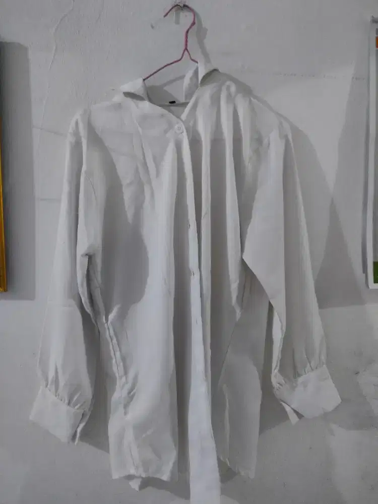 Preloved Kemeja Putih