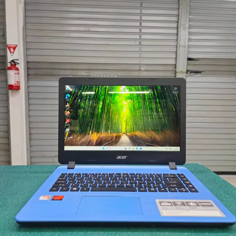 Acer Aspire 3 A9 4GB SSD 256GB 14” Murah