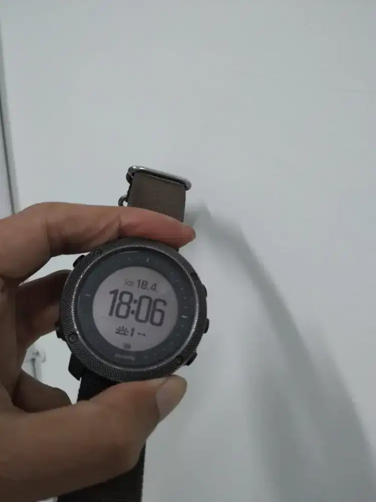Jam Tangan Suunto Traverse