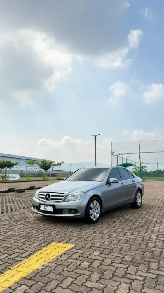 Mercedes benz c200 2009