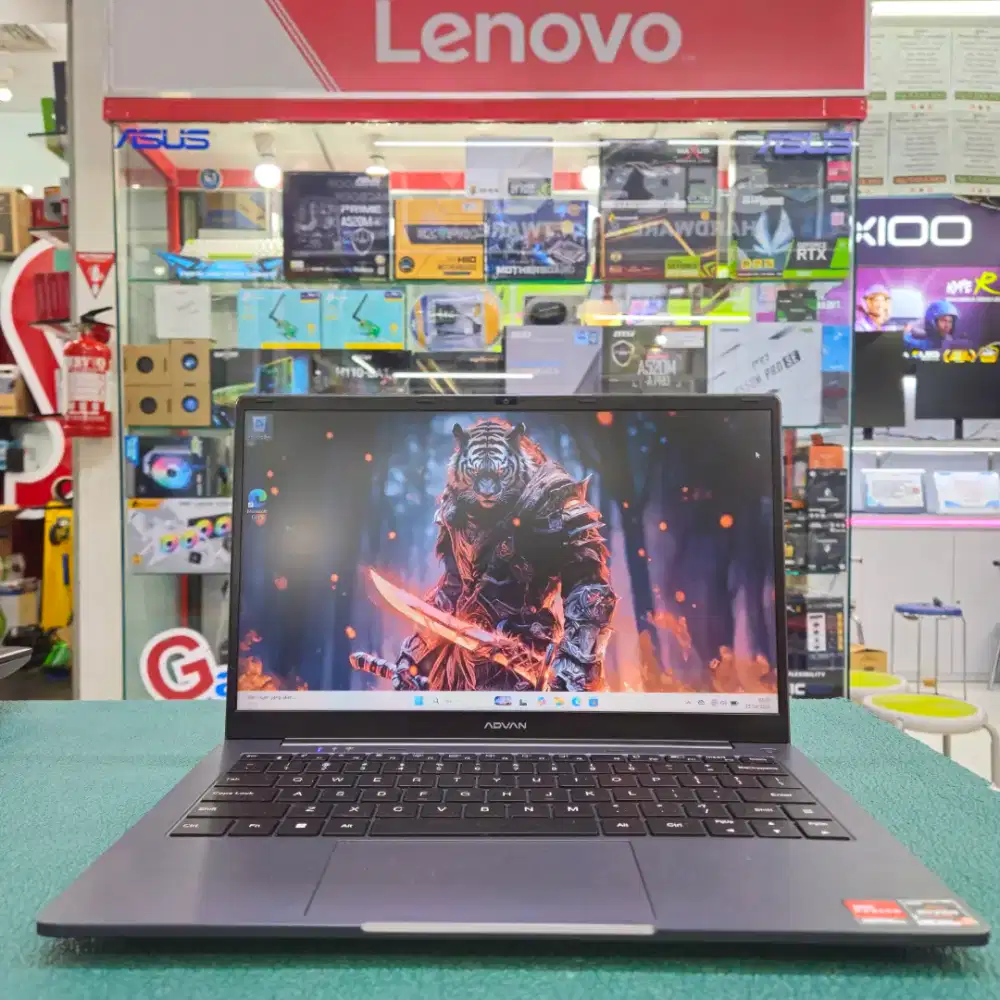 Advan Soulmate Plus Ryzen 5 8GB SSD 256GB 14” Murah