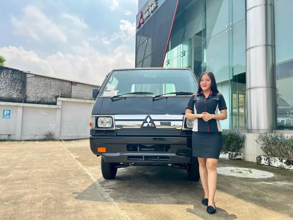 MITSUBISHI L300 ANGSURAN 4 JUTAAN