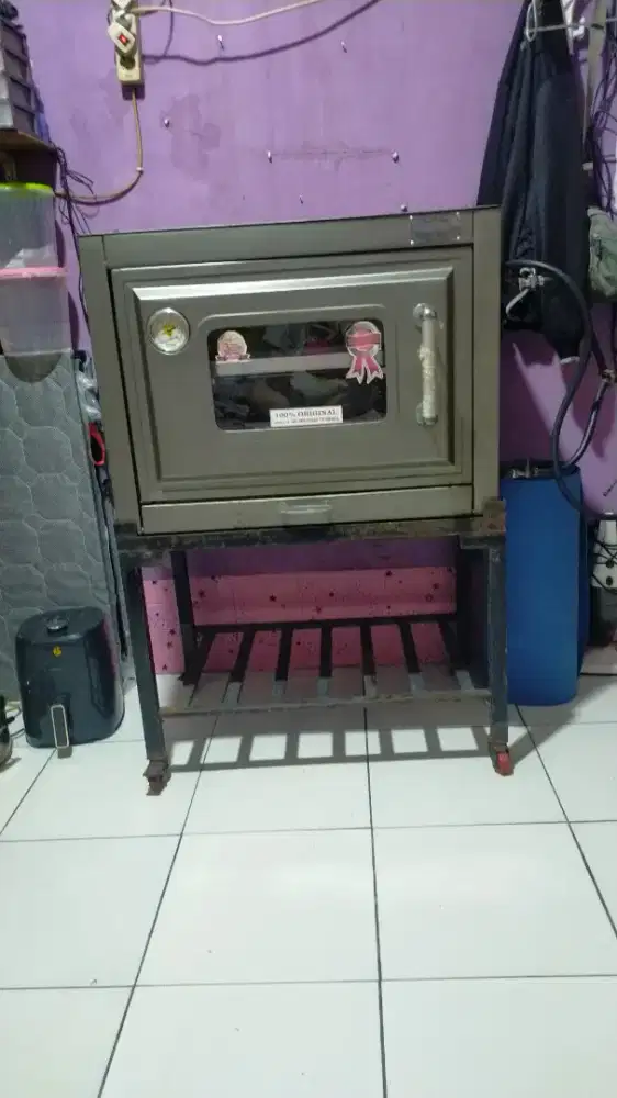 Oven gas bekas layak pakai