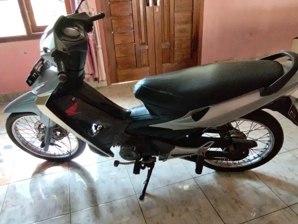 Honda revo 2008