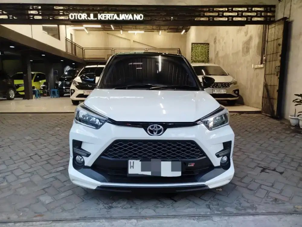 Toyota Raize GR TSS two tone matic 2023