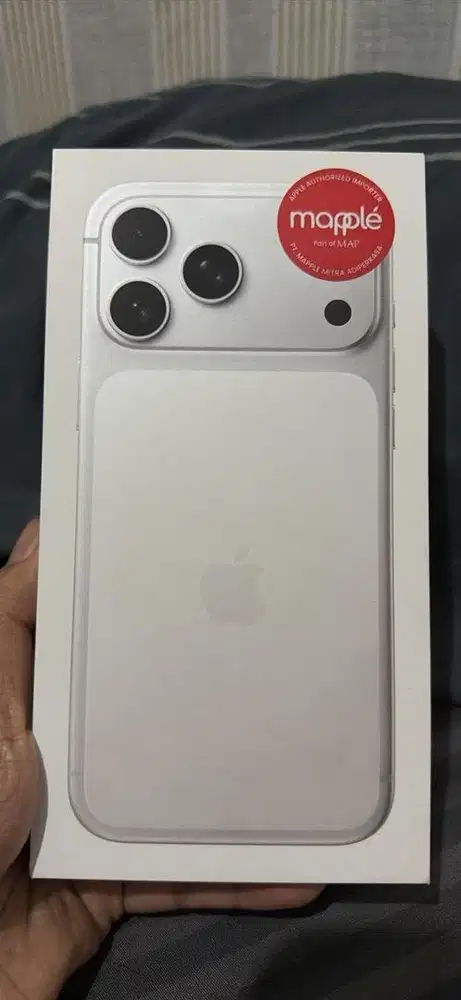 Iphone 17 Promax Silver 256GB