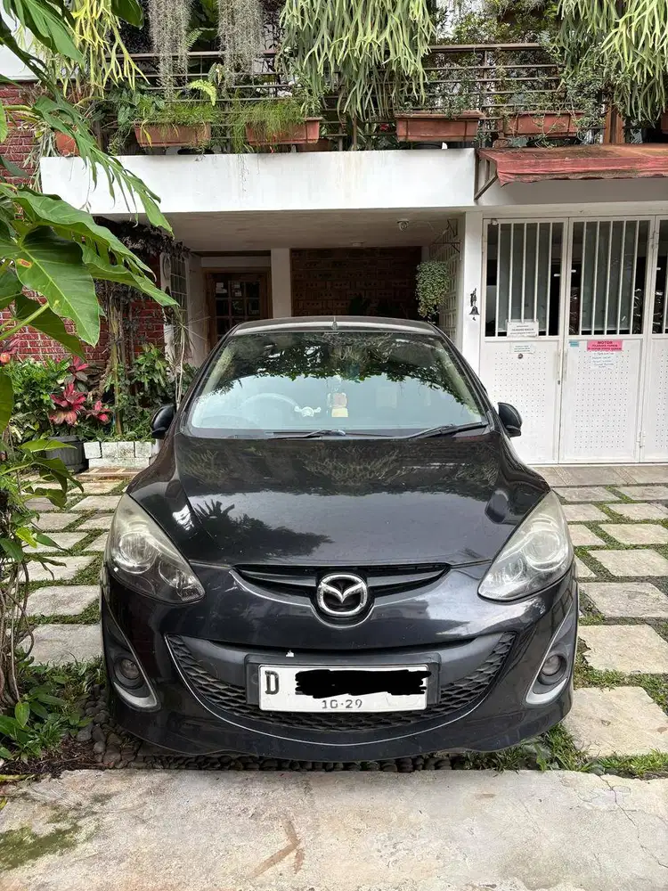 Mazda 2 A/T (2013)