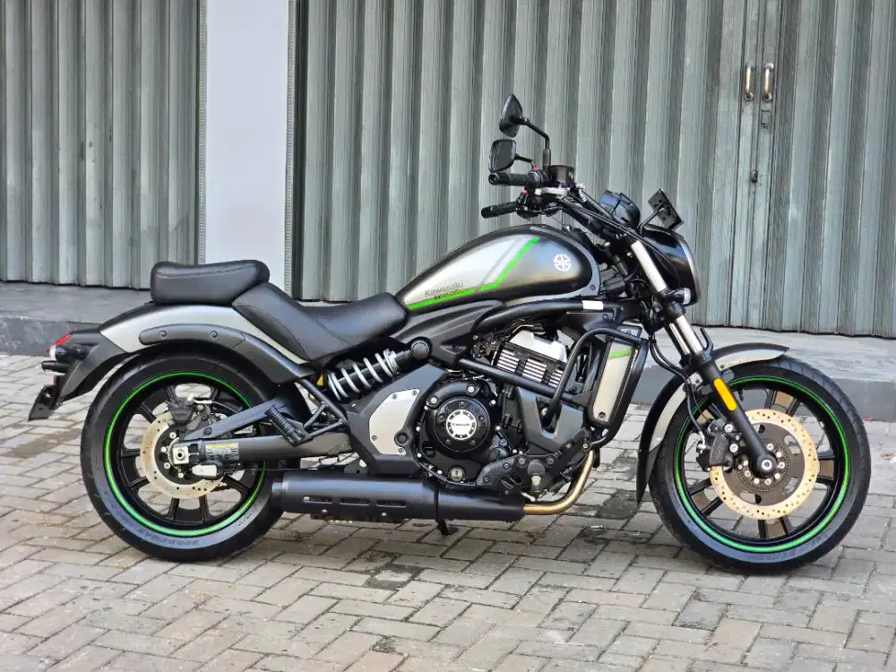 Moge Cruiser Kawasaki Vulcan 650 Th 2022 Pmk Km4rb Like New Siap Gas