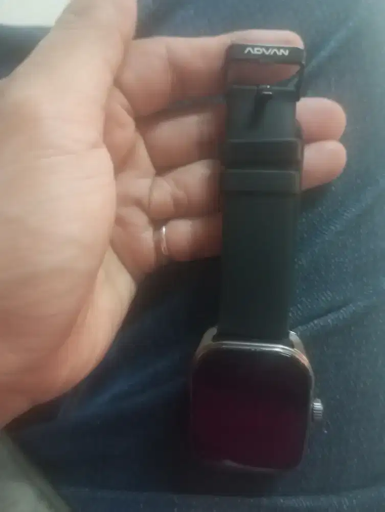 Jam tangan pria Advance