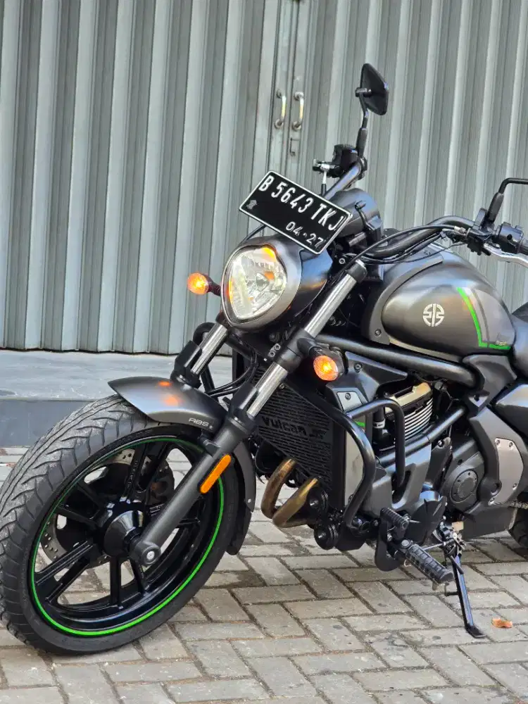 Moge Cruiser Kawasaki Vulcan 650 Th 2022 Km4rb Like New Siap Turing