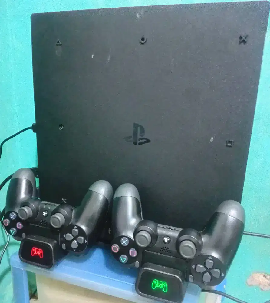 PS4 PRO 1,5TB FW 12 FULLGAME