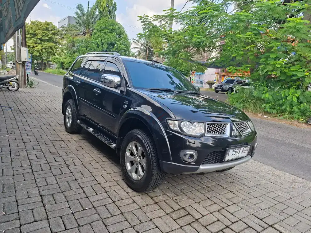 PAJERO SPORT DAKAR TAHUN 2011 SERVIS RECORD DEALER RESMI