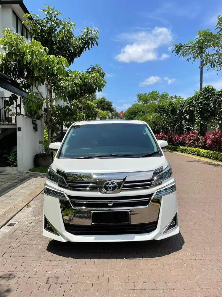 Toyota Vellfire 2020