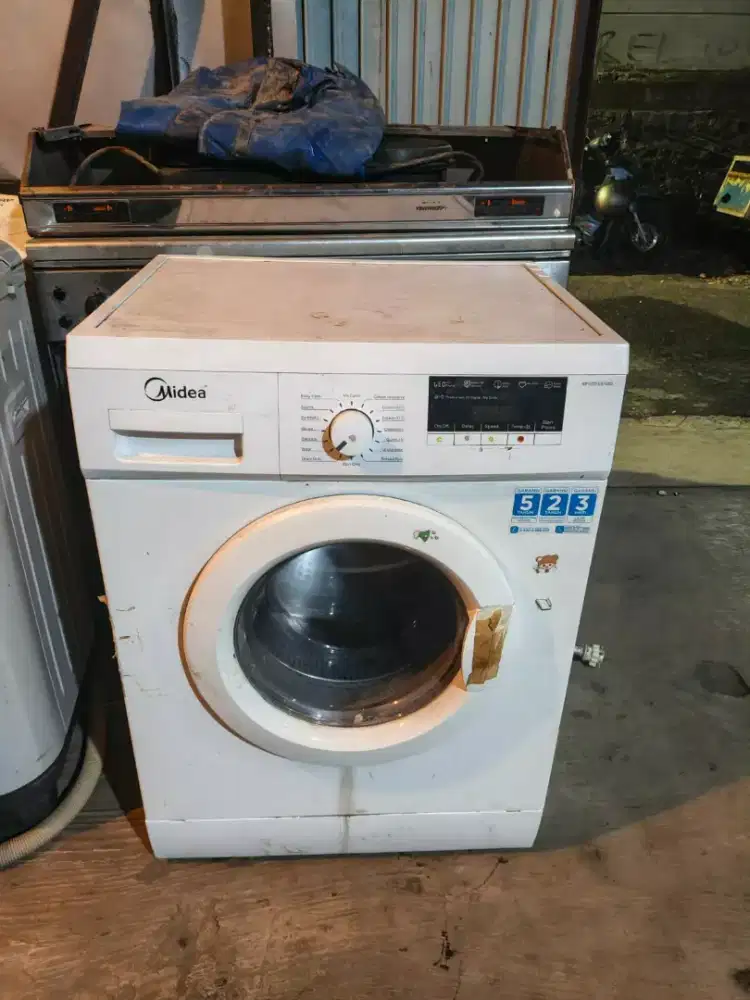 JUAL BELI BARANG BEKAS