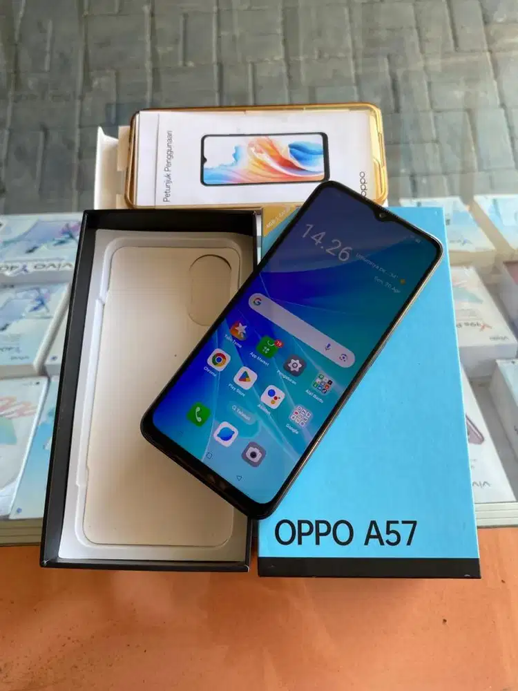 Oppo A57 4/64 hp dos saja tinggal pakek
