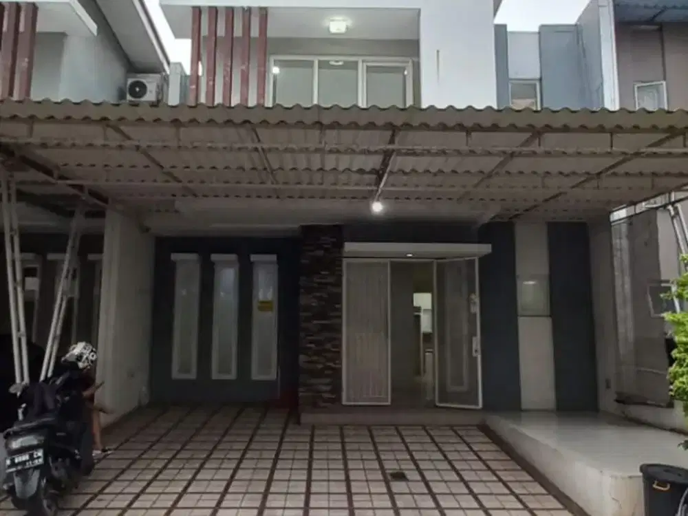 Dijual Murah Rumah 2 Lantai di Cluster Lavaletta Modernland Tangerang