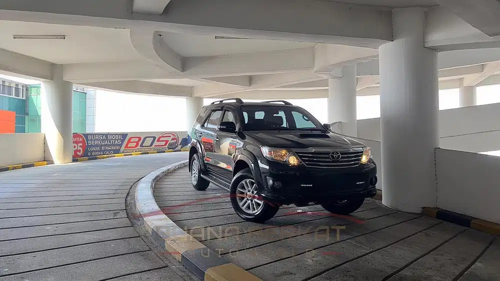 Toyota Fortuner 2.5 G VNT 2014