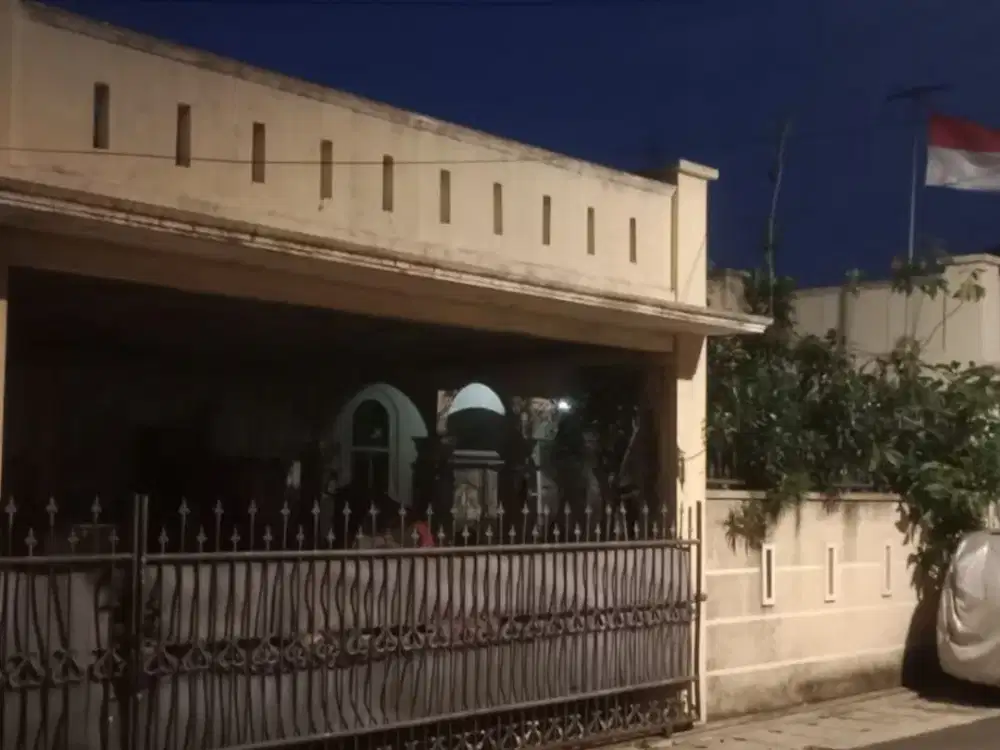 Dijual Rumah Di Kompleks Gudang Peluru Kebon Baru Tebet