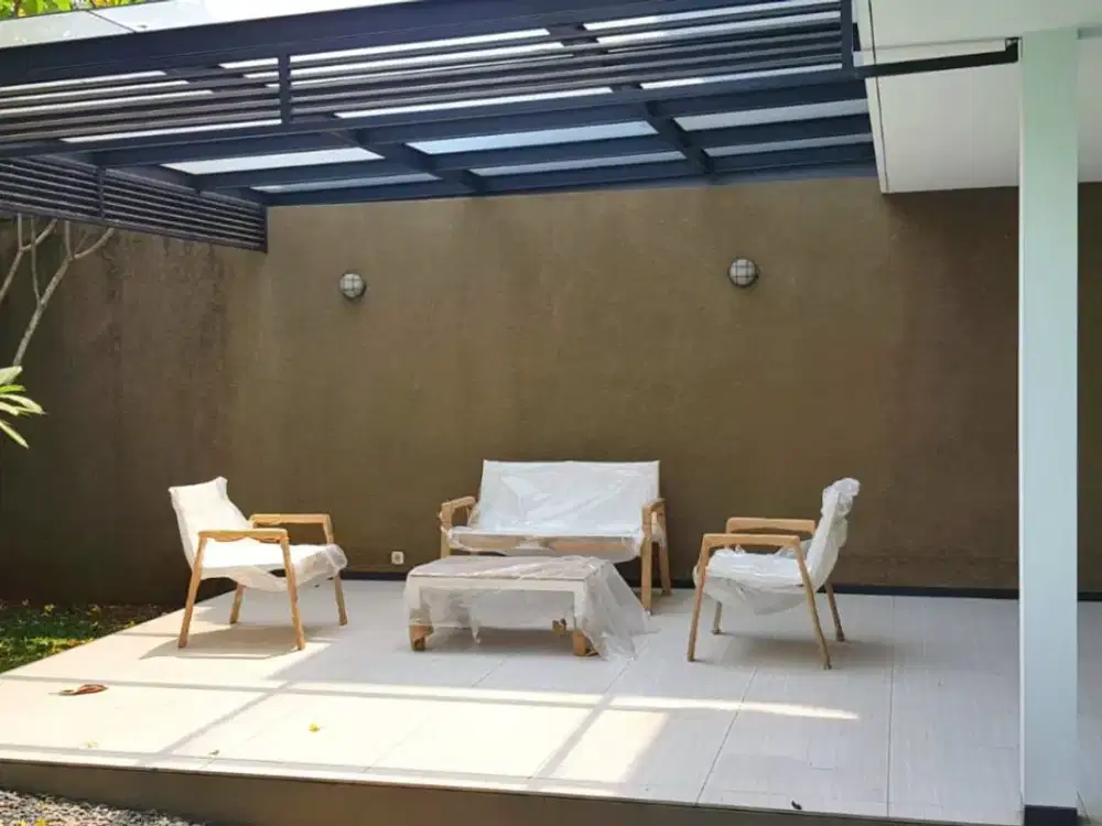 dalam cluster dengan kolam renang 7 menit ke pondok indah di pesanggrahan near bintaro jaya