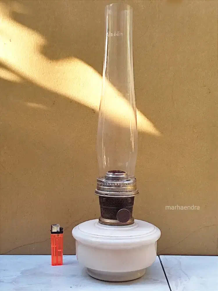 Lampu aladin era kolonial antik vintage jadul