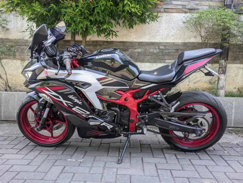 Ninja ZX 250cc 2020 ABS QS SE km5rban