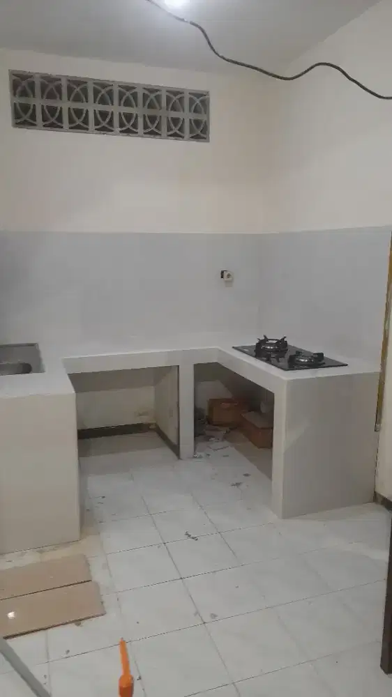 Tukang keramik n granit