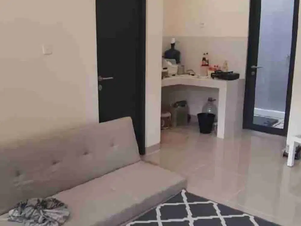 Dijual Rumah Cluster Baroni Summarecon Serpong – Semi Furnished, Tersewa, 1,65M Nego