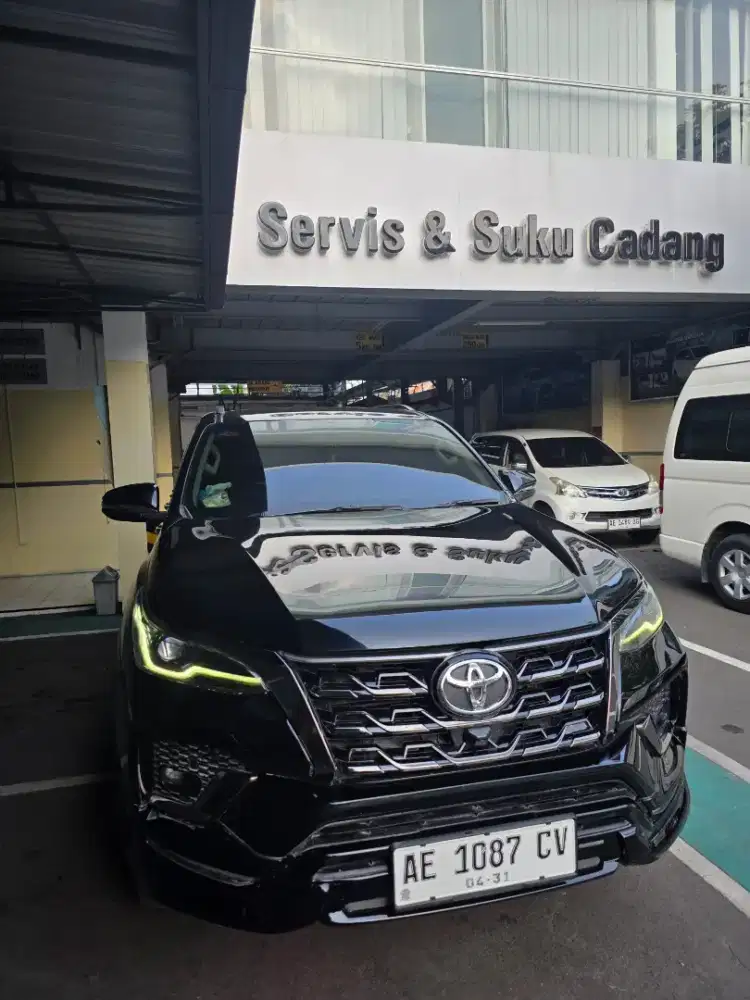 Fortuner GR 2.8 2022 asli AE