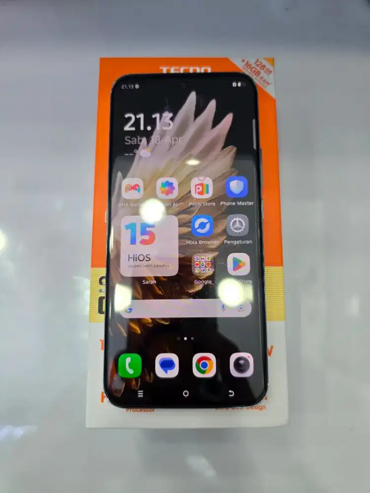 Tecno Spark 40 Pro+ 8+8/128Gb White Garansi resmi 11 bulan -MasterCom