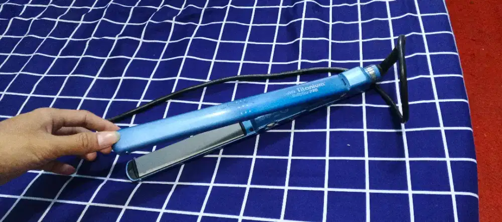 Catok rambut murah salon