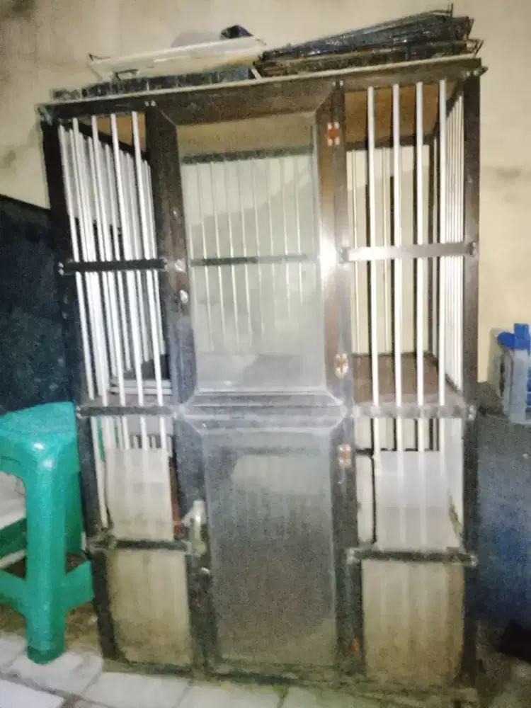 Kandang kucing 2 lantai