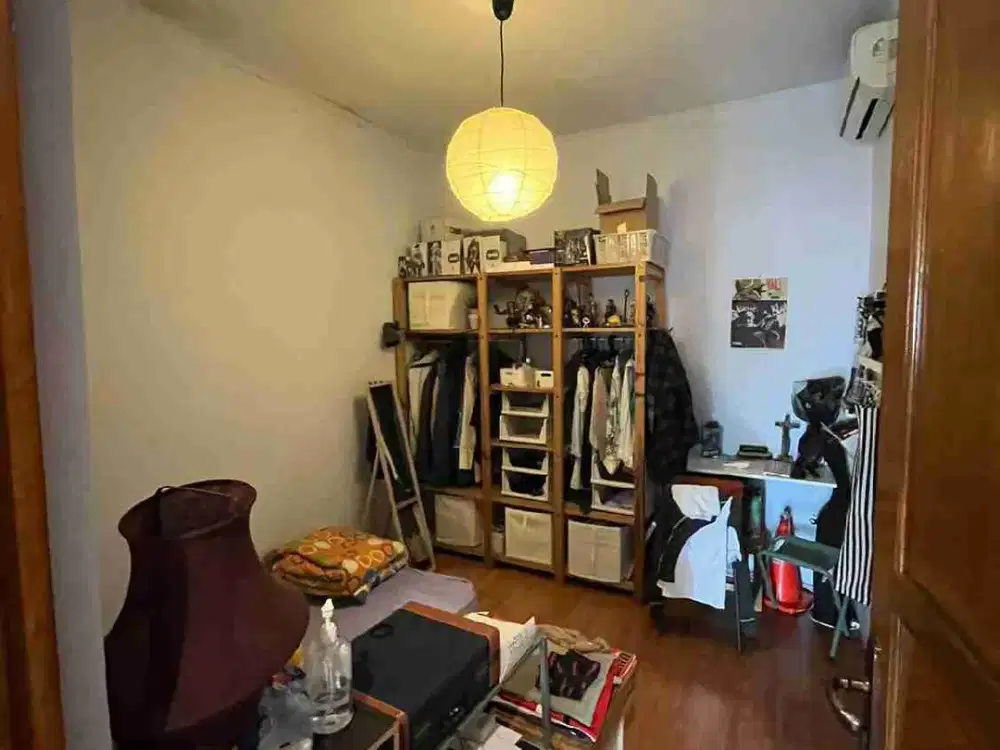 Rumah 2 Lantai Dekat Tol dan Stasiun KA di
Puri Dewata Indah Cipondoh Tangerang