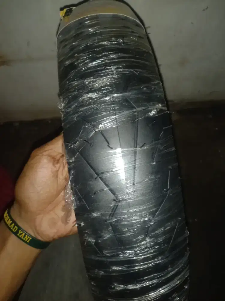 dijual Ban Motor