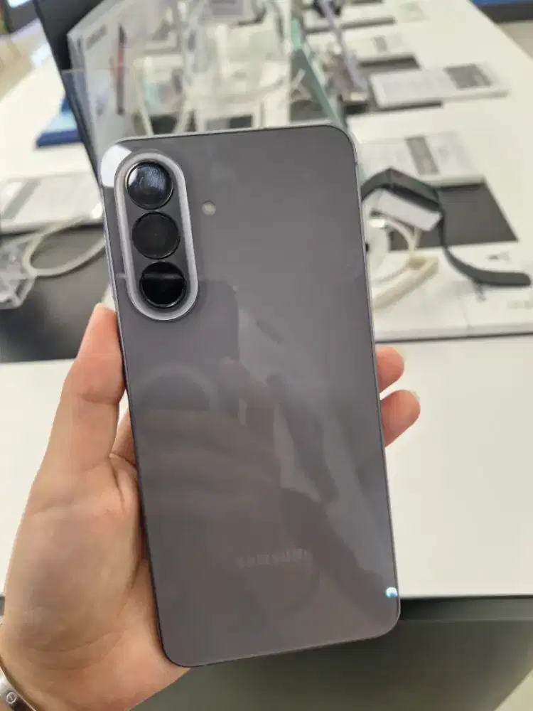 KREDIT ELEKTRONIK & GADGET YOGYA HZ TASIKMALAYA