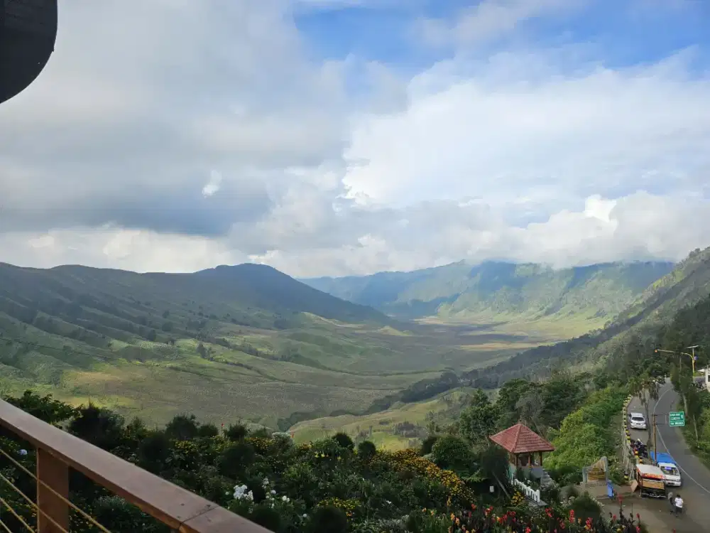 KARYAWATI PEREMPUAN SERABUTAN