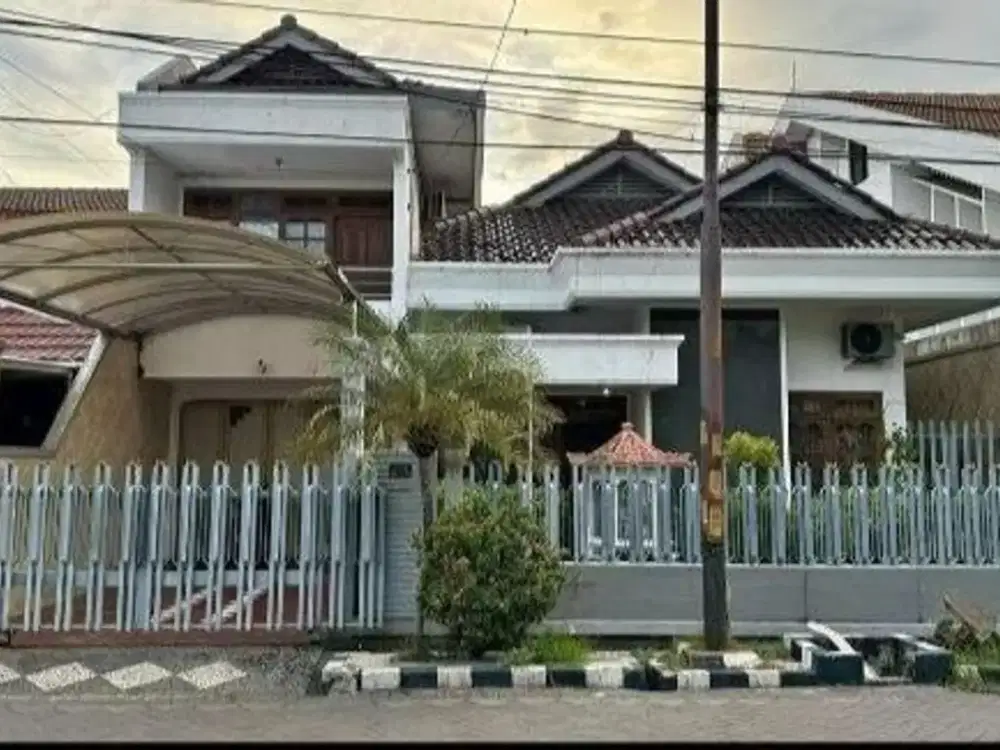 DIJUAL RUMAH DHARMAHUSADA INDAH - HITUNG TANAH