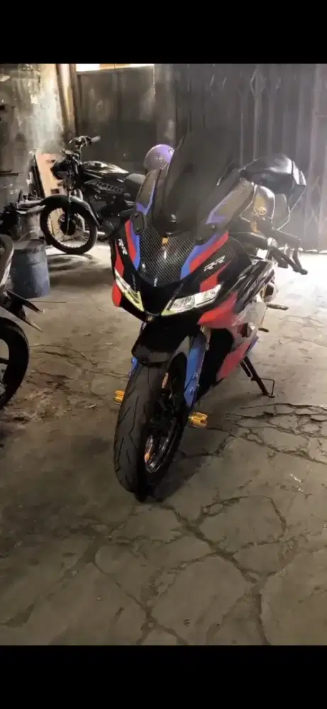 Jual r15 v3 2019