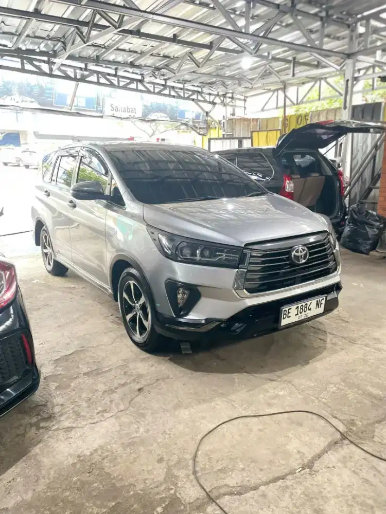 Innova Venturer matic solar 2020