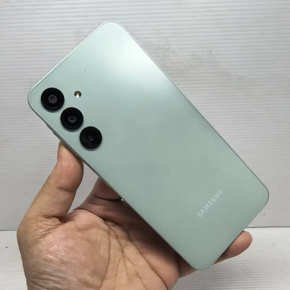 SAMSUNG GALAXY A16  8/256 WATER GREEN RESMI EX SEIN N0 MINUS 99%