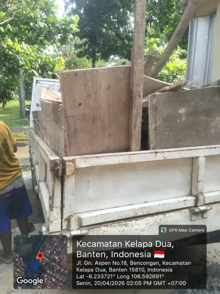 Jasa buang puing sampah urugan dll