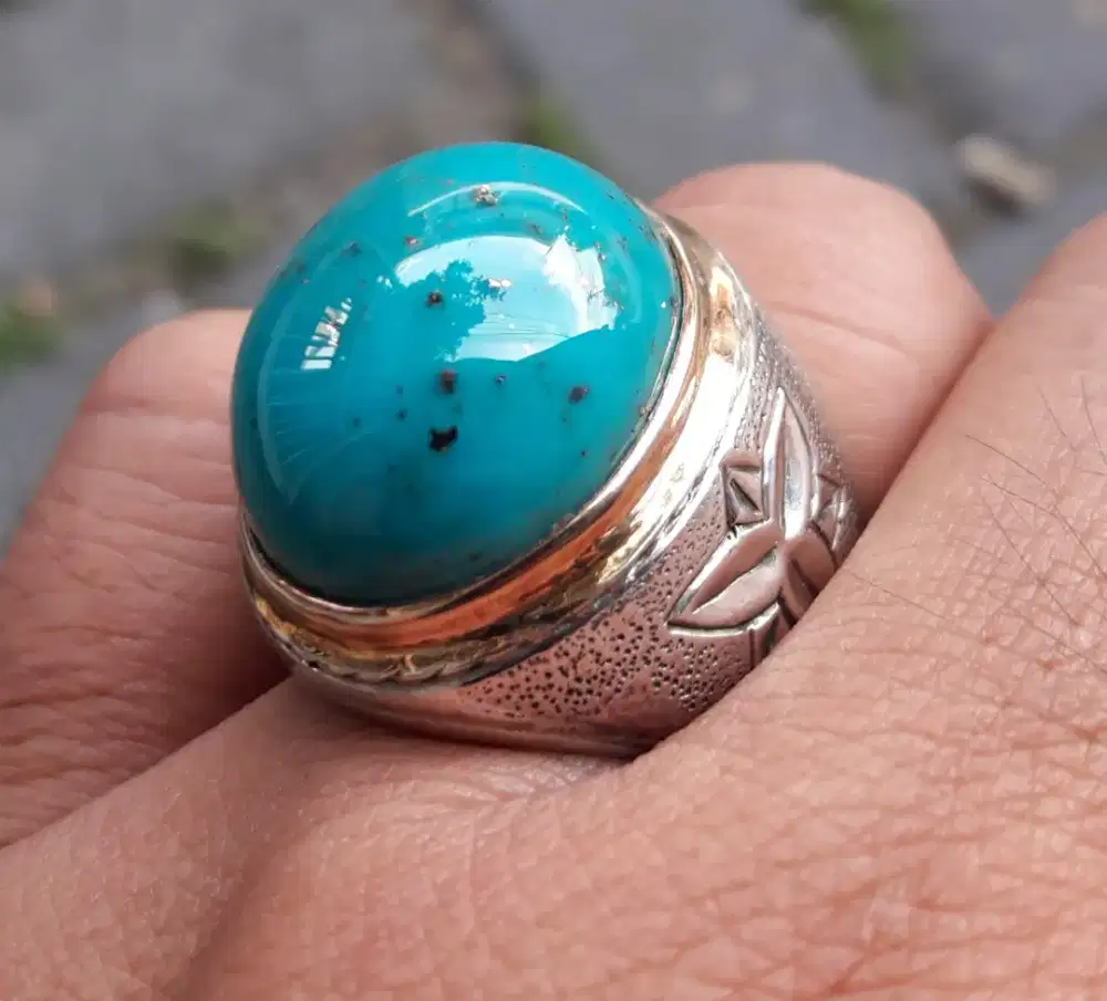 Batu pirus badar persia