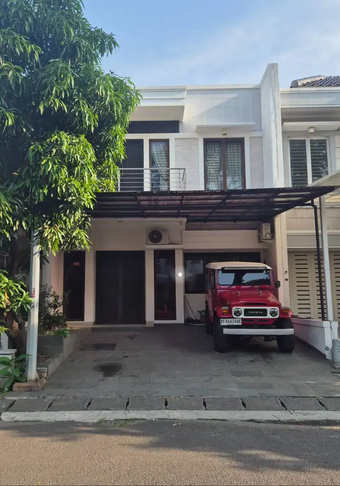 Disewakan Rumah Puri Mansion Boulevard Murah