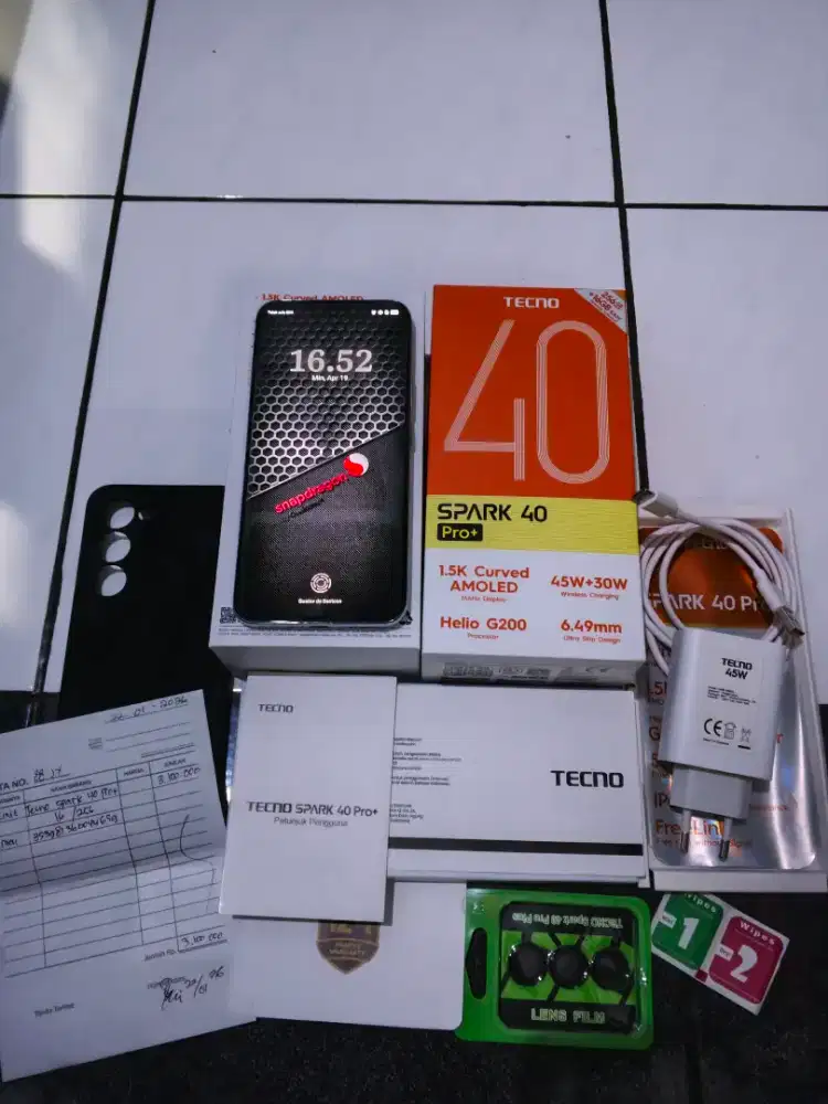 Tecno Spark 40 Pro +